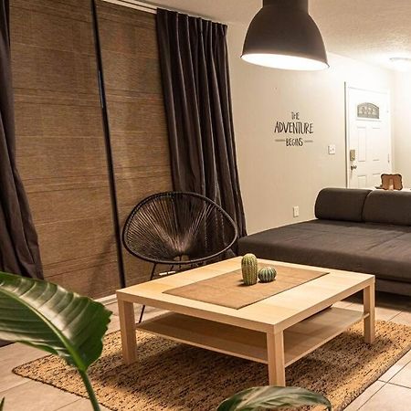 Renovated 3 Bedroom Home Near All Main Attractions 키시미 외부 사진
